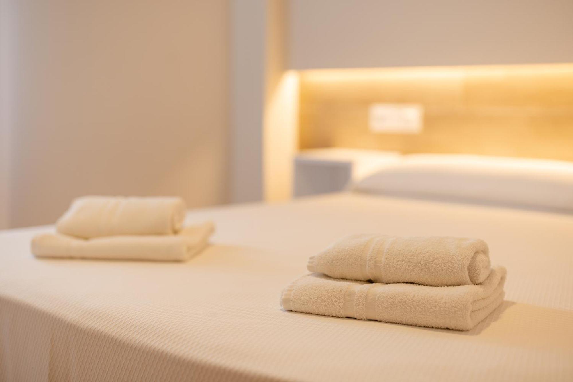 Apartaments Voralmar - Mas D'En Gran Cambrils Ngoại thất bức ảnh