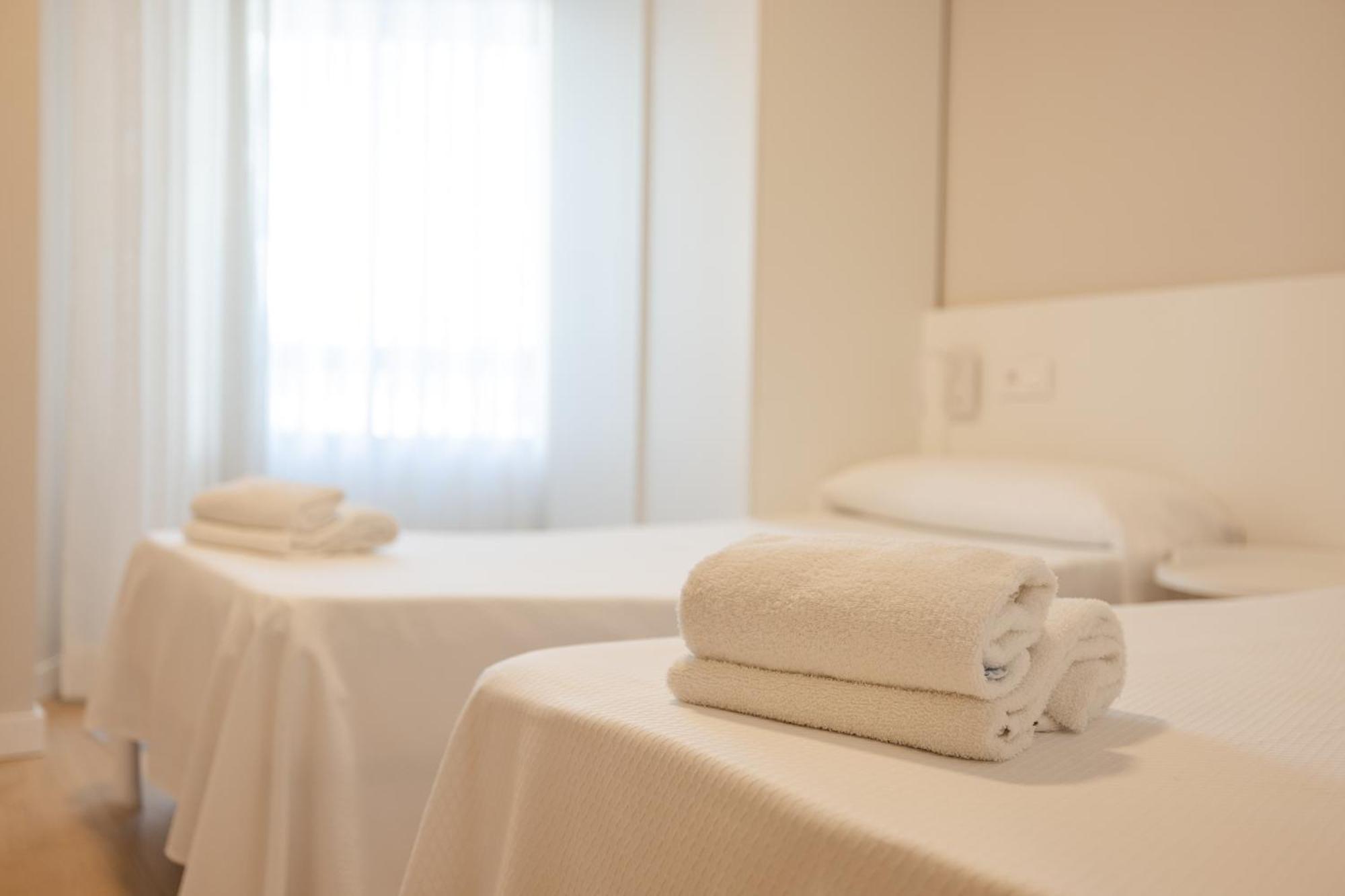 Apartaments Voralmar - Mas D'En Gran Cambrils Ngoại thất bức ảnh