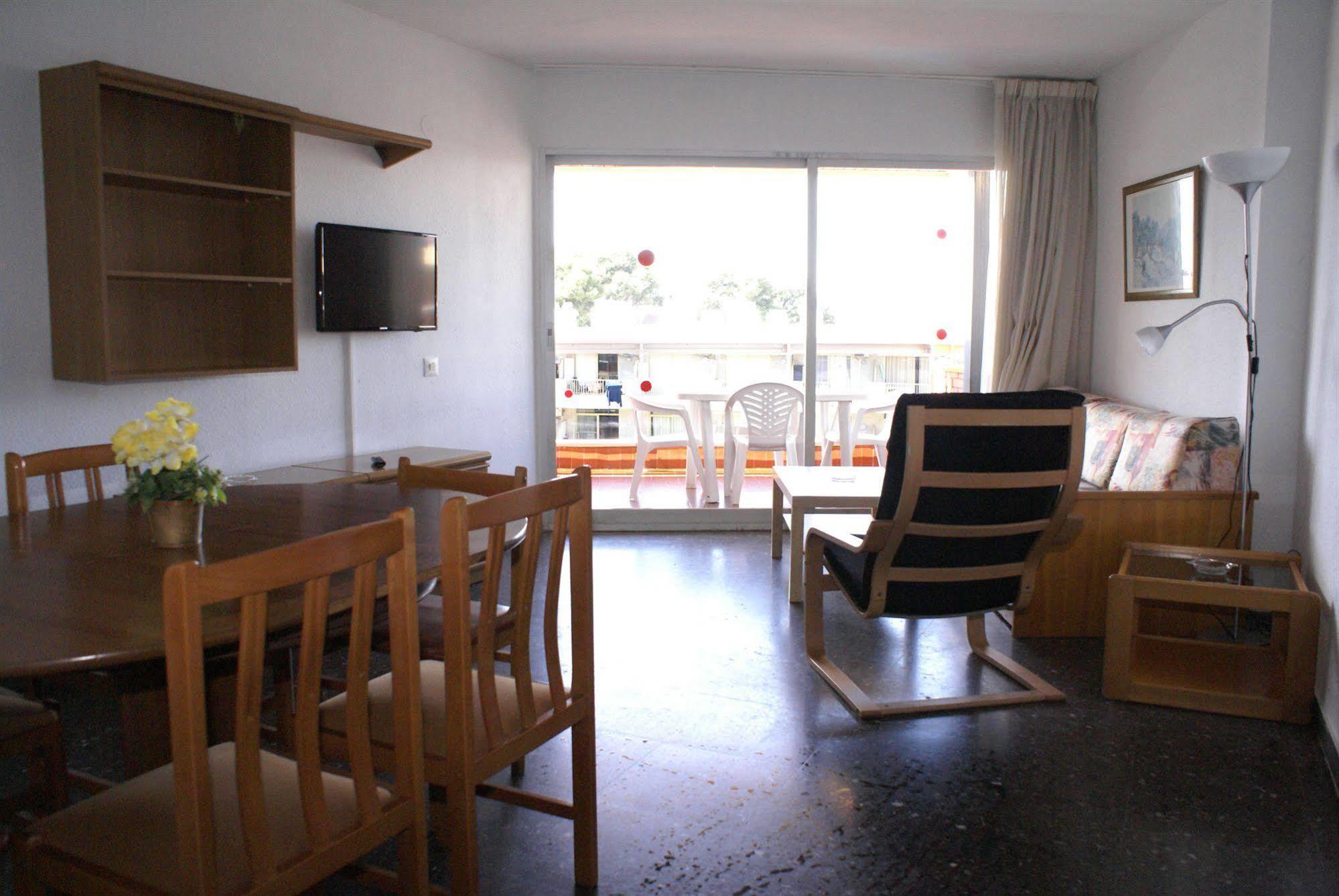 Apartaments Voralmar - Mas D'En Gran Cambrils Ngoại thất bức ảnh